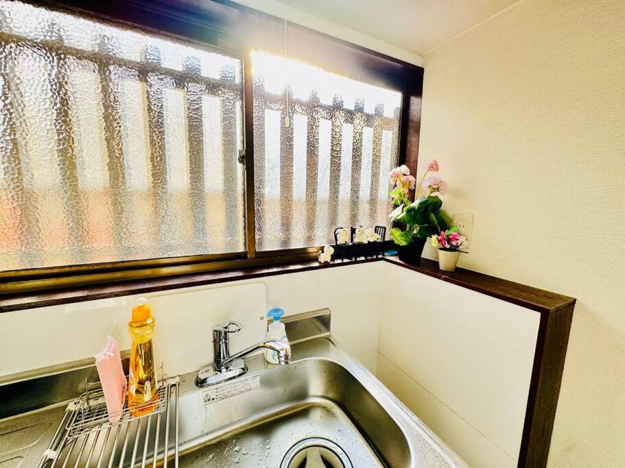 Official Trhouses 和御 霊羽 Direct Connection From Kansai Airport, 9 Minutes To Namba อพาร์ทเม้น *