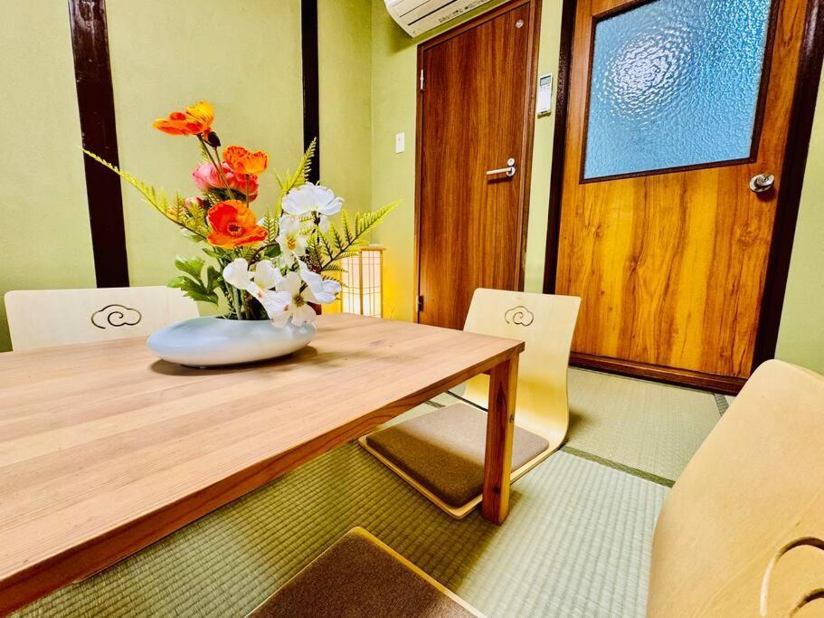 Official Trhouses 和御 霊羽 Direct Connection From Kansai Airport, 9 Minutes To Namba อพาร์ทเม้น